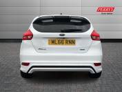 FORD FOCUS 2017 (66)