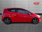 FORD FIESTA 2016 (16)