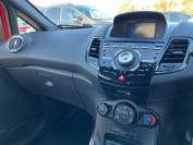 FORD FIESTA 2016 (16)