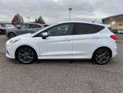 FORD FIESTA 2019 (19)