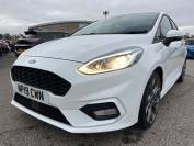 FORD FIESTA 2019 (19)