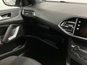 PEUGEOT 308 2019 (19)