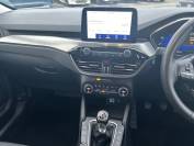 FORD KUGA 2022 (22)