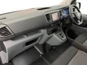 VAUXHALL VIVARO-LIFE 2021 (71)