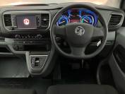 VAUXHALL VIVARO-LIFE 2021 (71)