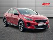 KIA XCEED 2022 (71)