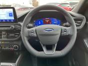 FORD KUGA 2023 (73)