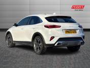 KIA XCEED 2022 (22)