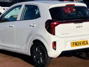 KIA PICANTO 2024 (24)