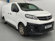 VAUXHALL VIVARO 2021 (21)