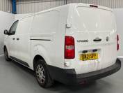 VAUXHALL VIVARO 2021 (21)