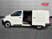 VAUXHALL VIVARO 2024 (73)