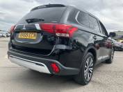 MITSUBISHI OUTLANDER 2019 (69)