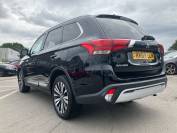 MITSUBISHI OUTLANDER 2019 (69)