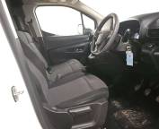 VAUXHALL COMBO CARGO 2021 (21)