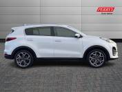 KIA SPORTAGE 2022 (71)