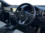 KIA SPORTAGE 2022 (71)