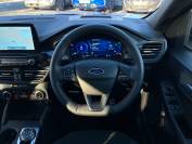 FORD KUGA 2023 (73)