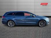 FORD MONDEO VIGNALE 2022 (22)