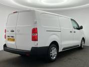 VAUXHALL VIVARO 2021 (70)