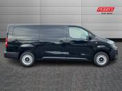 VAUXHALL VIVARO 2024 (74)