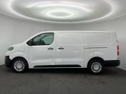 TOYOTA PROACE 2022 (22)