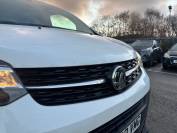 VAUXHALL VIVARO 2023 (23)