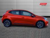 RENAULT CLIO 2021 (71)