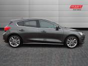 FORD FOCUS-VIGNALE 2019 (19)