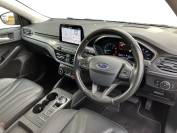 FORD FOCUS-VIGNALE 2019 (19)