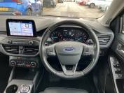 FORD FOCUS-VIGNALE 2019 (19)