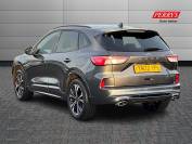 FORD KUGA 2022 (72)