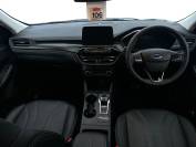 FORD KUGA 2023 (72)