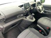 VAUXHALL COMBO-LIFE 2021 (71)