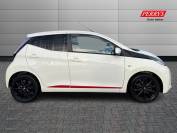 TOYOTA AYGO 2018 (18)