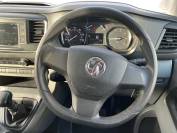 VAUXHALL VIVARO 2021 (21)