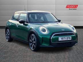 MINI HATCHBACK 2021 (71) at Perrys Alfreton