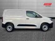 VAUXHALL COMBO CARGO 2024 (74)