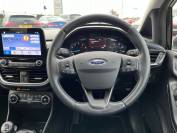 FORD FIESTA 2019 (19)