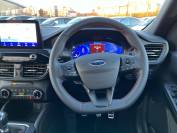 FORD KUGA 2023 (73)