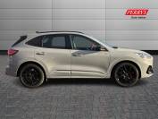 FORD KUGA 2023 (73)