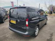 FORD TRANSIT CONNECT 2024 (74)