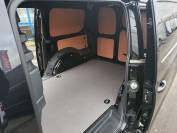 FORD TRANSIT CONNECT 2024 (74)