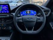 FORD KUGA 2022 (72)