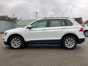 VOLKSWAGEN TIGUAN 2019 (69)