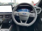 FORD KUGA 2024 (24)