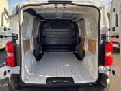 VAUXHALL VIVARO 2024 (74)