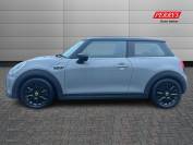 MINI HATCHBACK 2021 (71)