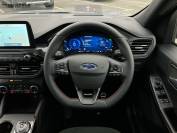 FORD KUGA 2023 (73)