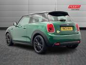 MINI HATCHBACK 2021 (21)